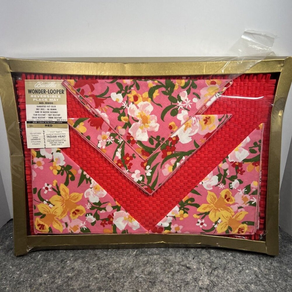 Vtg Set 4 Red Floral Placemats Napkins Indian Head Cotton Bucilla Wonder Looper